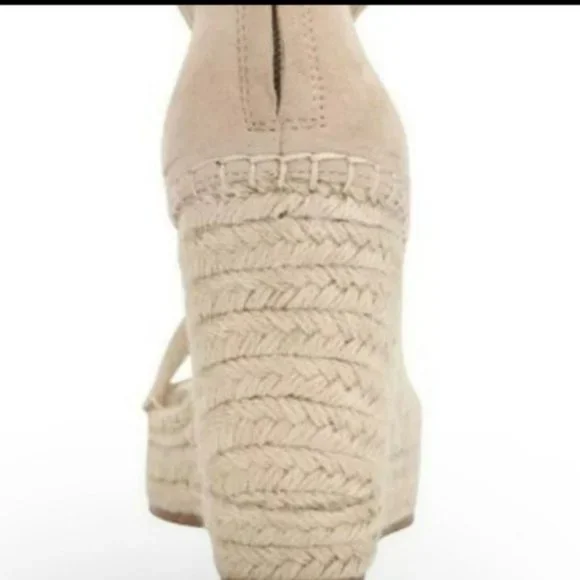 Kenneth Cole Olivia T-strap Espadrille Sandals -6.5 - Picture 3 of 8